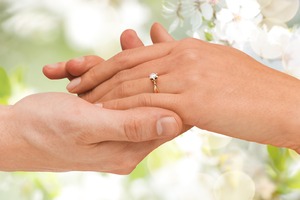 can you get engaged while divorcing